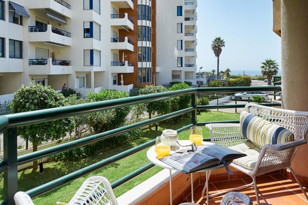 Oceanario 2 Bedroom Apartment - Sea View And Pool Кашкайш Екстер'єр фото