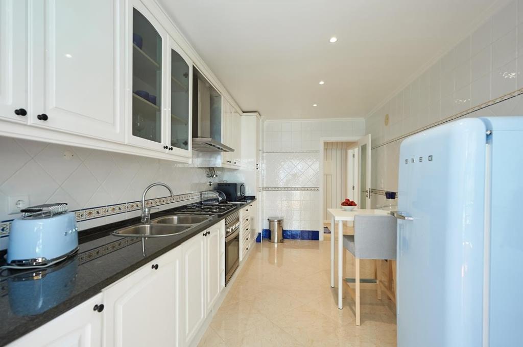 Oceanario 2 Bedroom Apartment - Sea View And Pool Кашкайш Екстер'єр фото